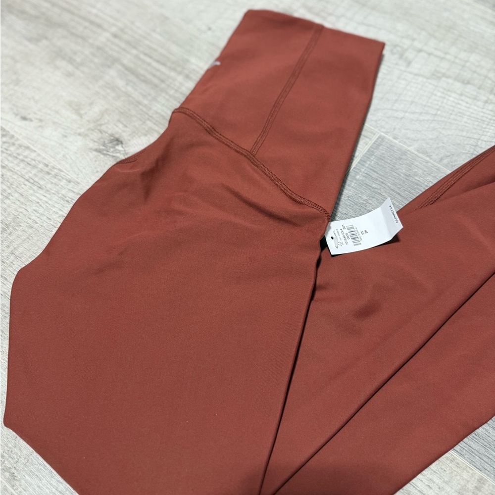 Old Navy Active High-Rise Rust Leggings